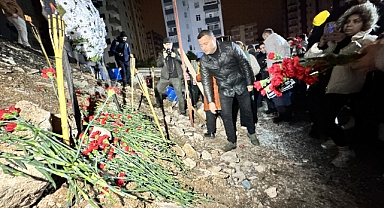 Adana'da 6 Şubat Depremlerinde Hayatını Kaybedenler Anıldı