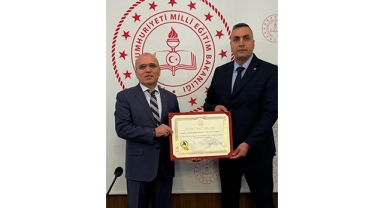 Adana Öğretmenevi 4 Kurumdan Biri Oldu:A Sınıfı Hizmet Belgesi Verildi