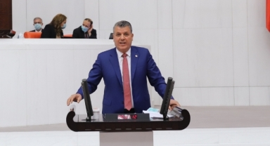 Barut,Üreticilerin Sesi Oldu:''İktidar Tarım ve Çiftçiyi Bitirdi,Köylerde Kimse Kalmadı''