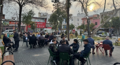 Başkan Aydar İlk Kahveyi Yaptı, Kafe Ceyhanlılara Kapılarını Açtı