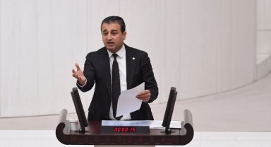 Bulut,Demirören Grubu’nun Borcunu Sordu:''CHP'li Belediyeleri Silkeleyin Diyenler Nerede?''