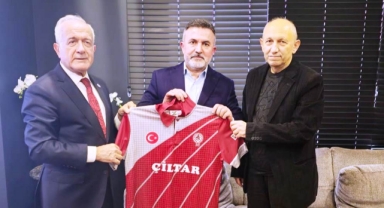 Dağlı:“Uluslararası Veteranlar Masa Tenisi Turnuvası’na Destek Verilmeli”