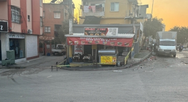 Dönerci Dükkanına Silahlı Saldırı:3 Yaralı