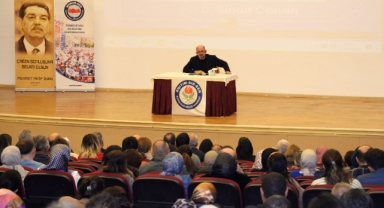 Eğitim-Bir-Sen Adana Şubesi'nden “Dijital Çağda Öğretmenlik” Konferansı