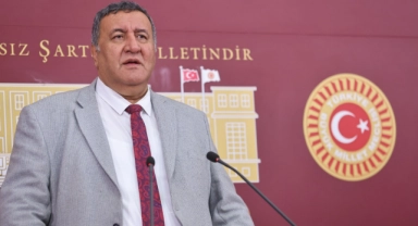 Gürer:''Doktora Yapan Bursiyelerin Borç Yükü Hafifletilmeli''