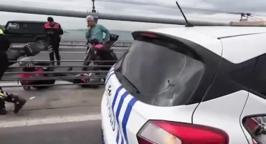 15 Temmuz Şehitler Köprüsünde Kaza:2 Polis Yaralı