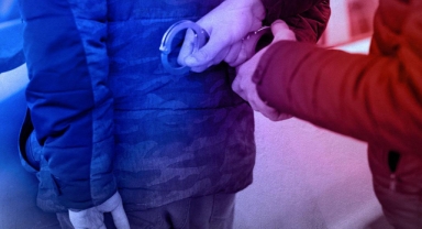 Adana'da Silah Kaçakçılarına ''Hücre-16'' Darbesi:17 Gözaltı