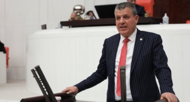 Barut'tan ''19 Mart'' Darbesine Sert Tepki:"Boyun Eğmiyoruz, Teslim Olmuyoruz"