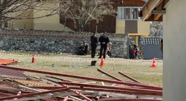 Bıçaklayarak Öldürüp,Cesedini Yaktılar!
