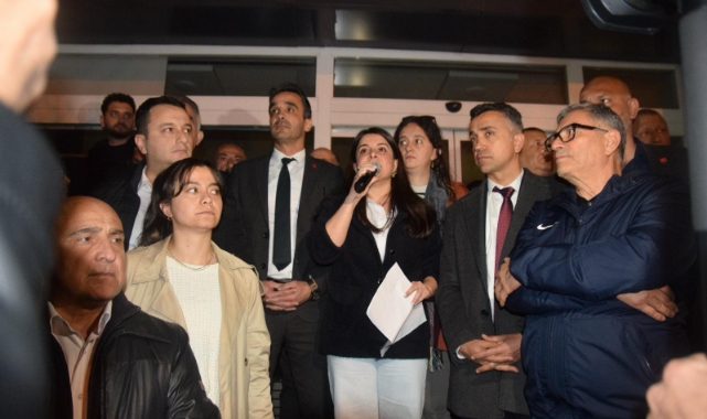 CHP Adana İl Başkanlığı:''Hukuksuz Tutuklamaların Takipçisi Olacağız''
