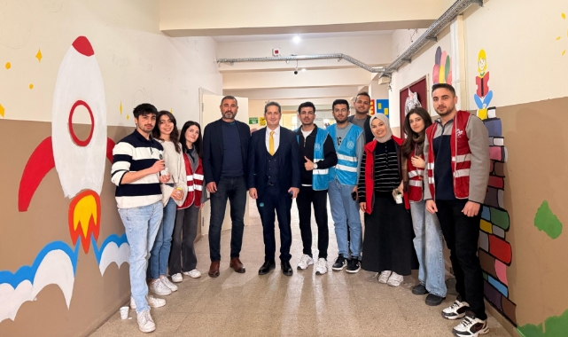 Çukurova Üniversitesi'nden “Bir Fırça Umut” Projesi
