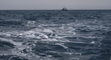 Düzensiz Göçmenleri Taşıyan Bot Alabora Oldu:6 Ölü