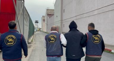 Firari Hükümlü Yakayı Ele Verdi