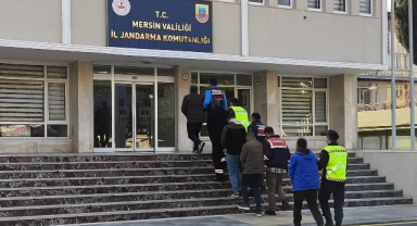 Göçmen Kaçakçılarına Operasyon:2 Tutuklama