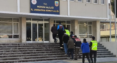 Göçmen Kaçakçılarına Operasyon:2 Tutuklama