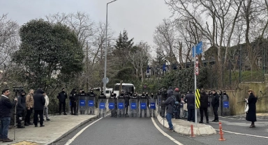 İBB Soruşturmasında Gözaltına Alınan 87 Şüphelinin İfadesi Alınıyor