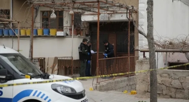 İhbara Giden Polislere Bıçak ve Keserli Saldırı!