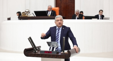 Kısacık:''Emeklilerimize Bin Lira Zammı TBMM Çatısı Altında Görüşmekten Utanç Duyuyorum''