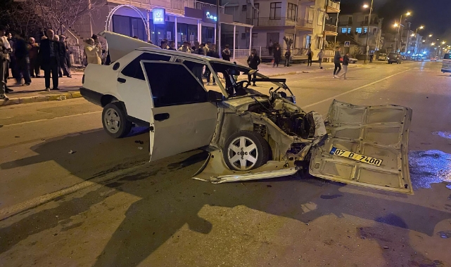 Kontrolden Çıktı,3 Araca Çarptı