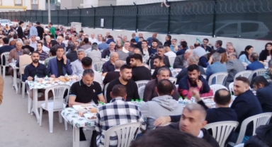 Özkan Kardeşlerden Geleneksel İftar