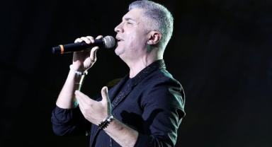 Sanatçı Özcan Deniz'e "İmar Kirliliğine Neden Olmak" Suçundan Soruşturma