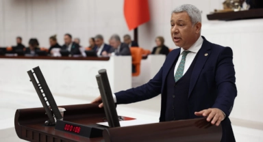Sümer'den Sağlık Sistemi Eleştirisi:''Kanser Hastaları Tedavi Kuyruğu Bekliyor''