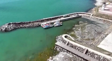 Van Gölü'ndeki Çekilme Balıkçıları Zor Durumda Bıraktı