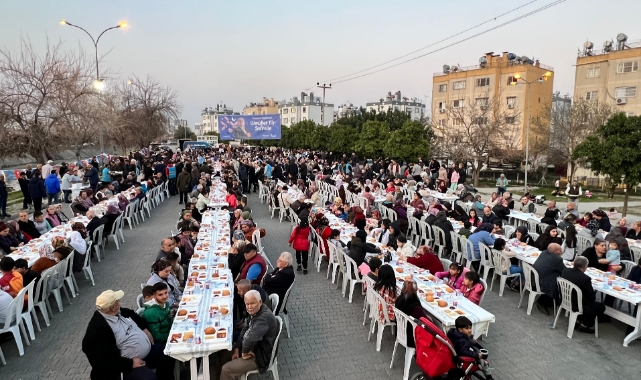 Yüreğir’de İftar Coşkusu Devam Ediyor