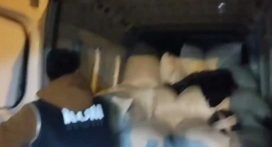 1 Ton 450 Kilogram Kaçak Tütün Ele Geçirildi
