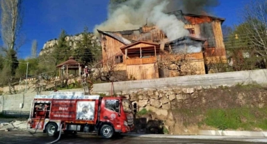 Ahşap Evde Yangın:1 Yaralı