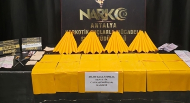 Antalya'da Kaçakçılık Operasyonu:16 Gözaltı