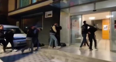 Ataşehir'de Motosiklet Hırsızlığı:4 Gözaltı