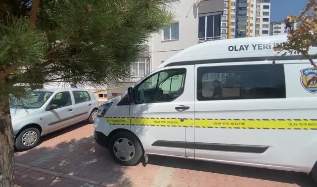 Dengesini Kaybetti,4. Kattan Düştü