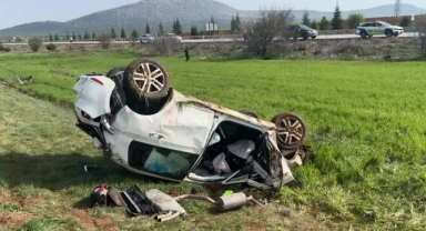 Devrilen Otomobilin Sürücüsü Öldü