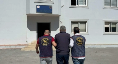 Firari Hükümlü Yakayı Ele Verdi