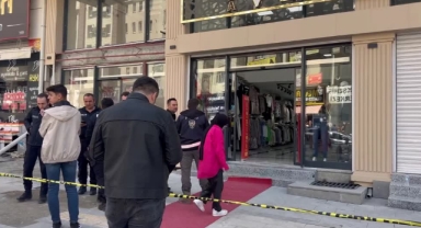 İş Yerine Silahlı Saldırı:1 Ölü,4 Yaralı