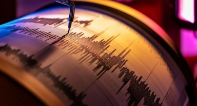 İstanbul'da Korkutan Deprem!