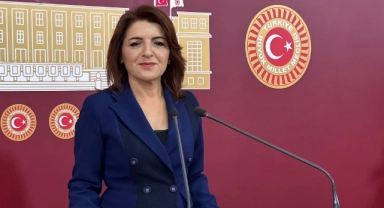 Kış’tan Öğretmen Atamalarına Sert Tepki:''Gençler İşsiz,Çocuklar Öğretmensiz!''