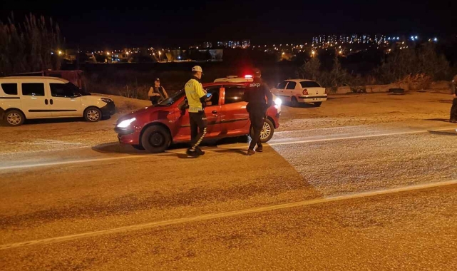 Kozan'da Asayiş Uygulaması:4 Şüpheli Tutuklandı