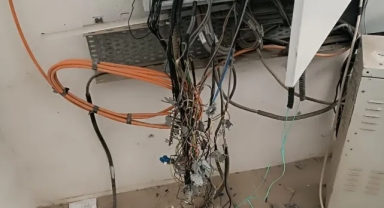 Trafonun Bakır Kablolarını Çaldılar