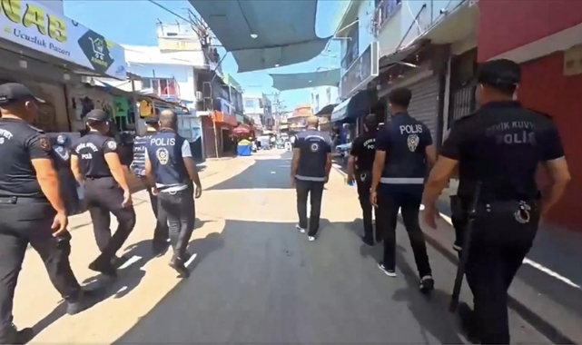 49 Göçmen Kaçakçılığı Organizatörü Yakalandı
