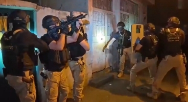 Adana'da DEAŞ Operasyonu:6 Gözaltı