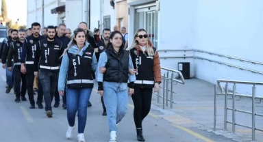 Başkan Danışmanı Sızlı:''Psikolojim Bozuluyor''