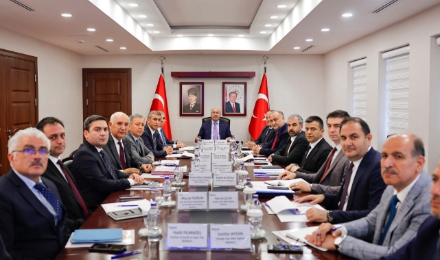 ''İnsanlarımızın Güçlü, Başarılı ve Mutlu Olması İçin Çalışıyoruz''