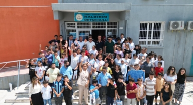Yumurtalık Belediyesi, Kaldırım Ortaokulu Öğrencilerini Sevindirdi
