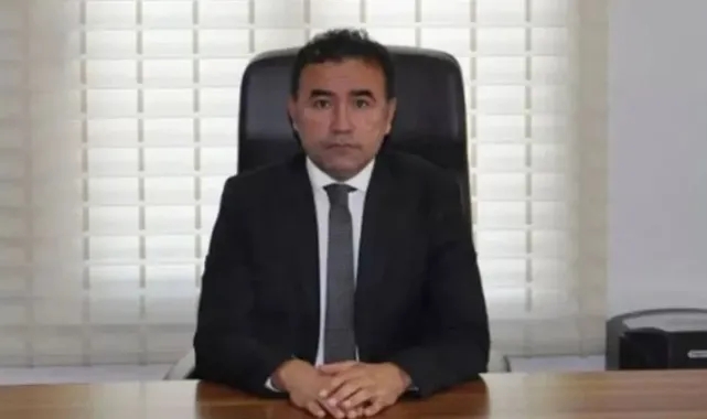 Yüreğir Eski Kaymakamı ve Sahte Danışman Depremi Fırsat Bilmişler!