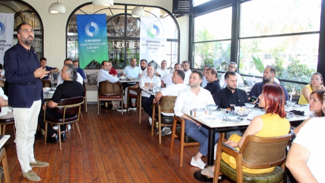 Çukurova GİAD'lılar Geleneksel Öğle Yemeğinde Buluştu