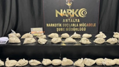 Piyasaya Sürülecekti! 15 Kilogram Eroin Ele Geçirildi