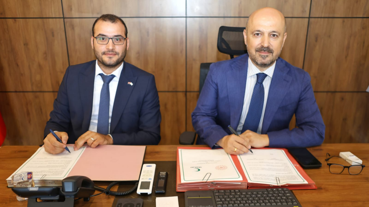 Adana İl Sağlık Müdürlüğü ile Yeşilay Şubesi Arasında ''Bağımlılıkla Mücadele'' Protokolü İmzalandı