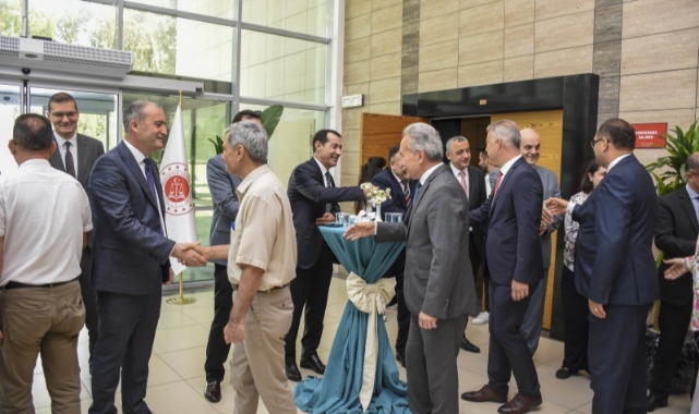 Adana Adliyesinde Bayramlaşma Töreni Gerçekleştirildi